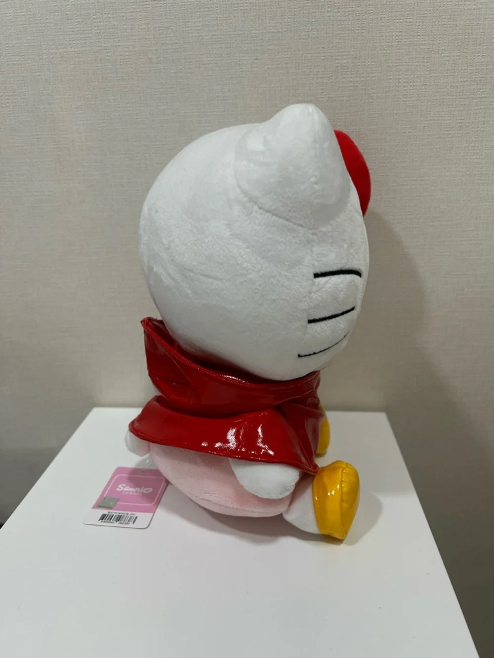Sanrio Hello Kitty Red Raincoat 11” Rainy Days Plush Collectible Korea Exclusive